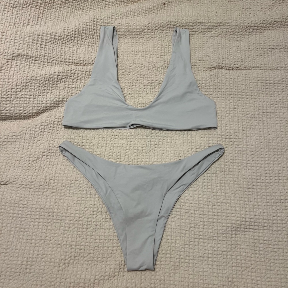 Toast Bikini